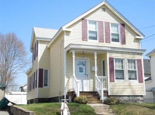 37 Inland St, Lowell, MA 01851