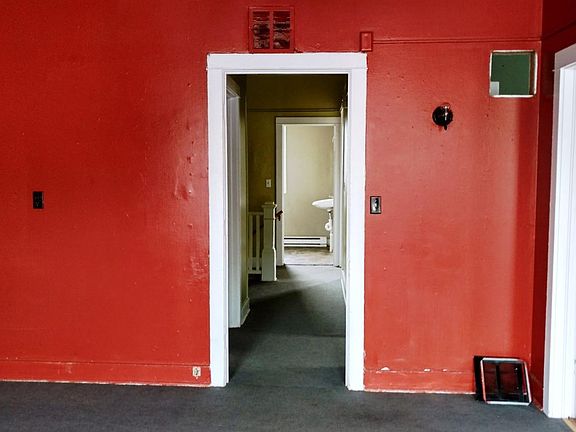 4th image of 3 West St