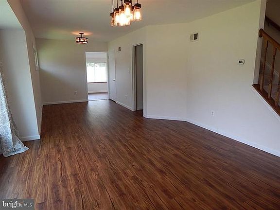2nd image of 6615 Princeton Dr