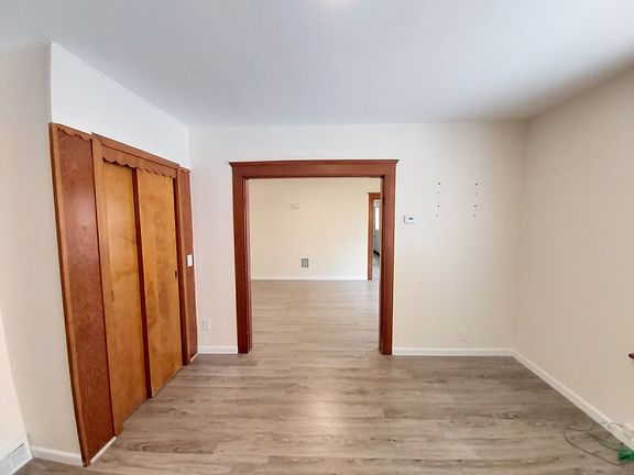 4th image of 205-207 Hawkins St #1
