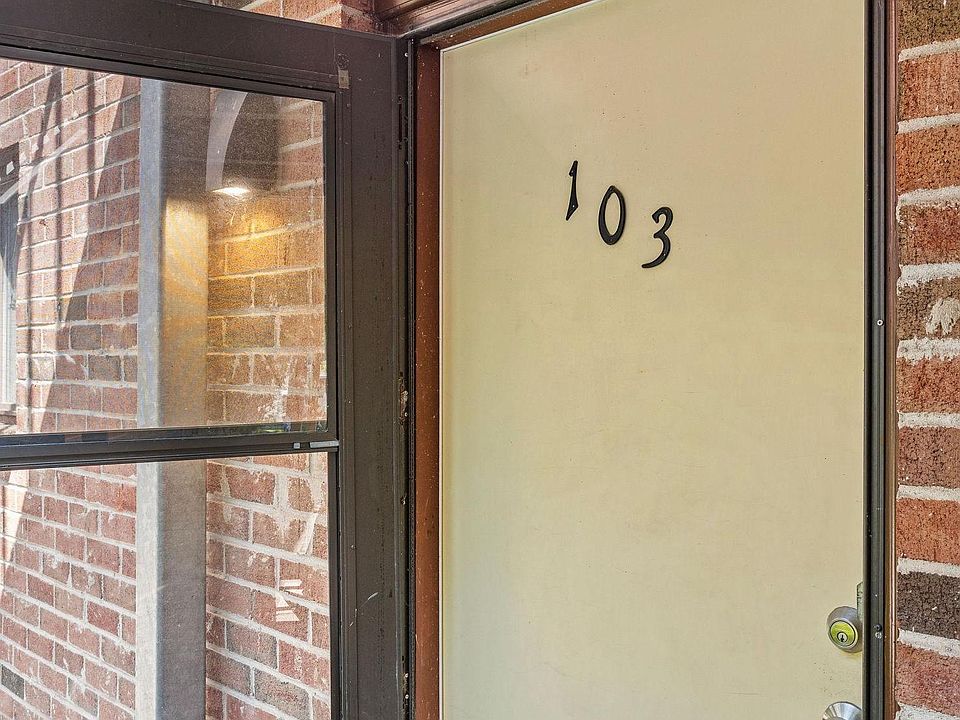 1st image of 103 Meadow Woods Ln