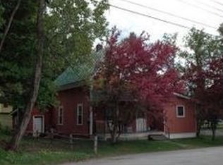 68 Lewis St, Barre, VT 05641
