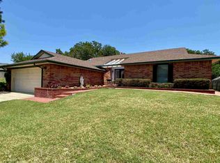 3410 Robert Dr, Duncan, OK 73533