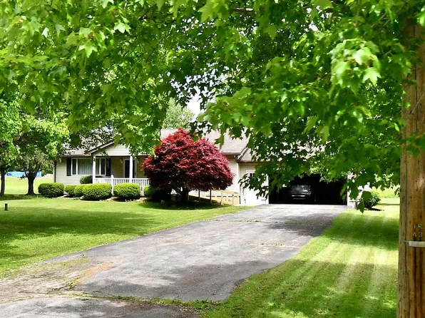 6287 Chestnut Ridge Rd, Hubbard, OH 44425