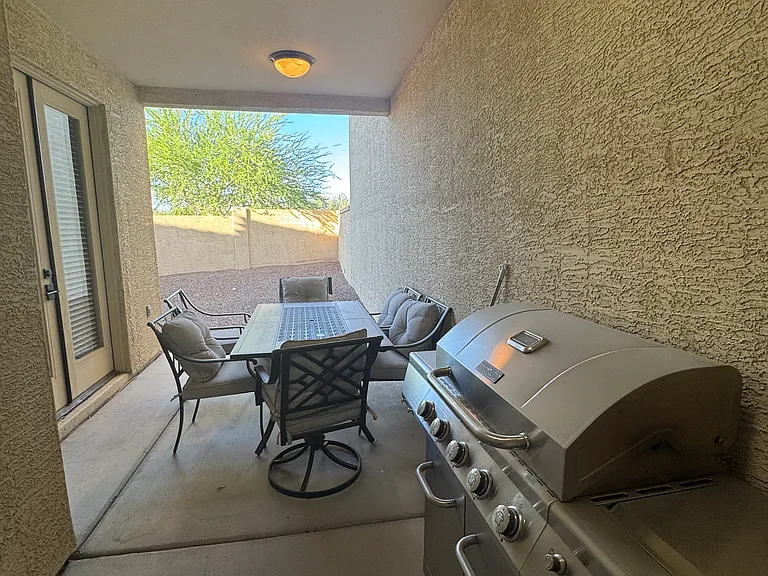 2925 N Sericin #105 — Photo 21
