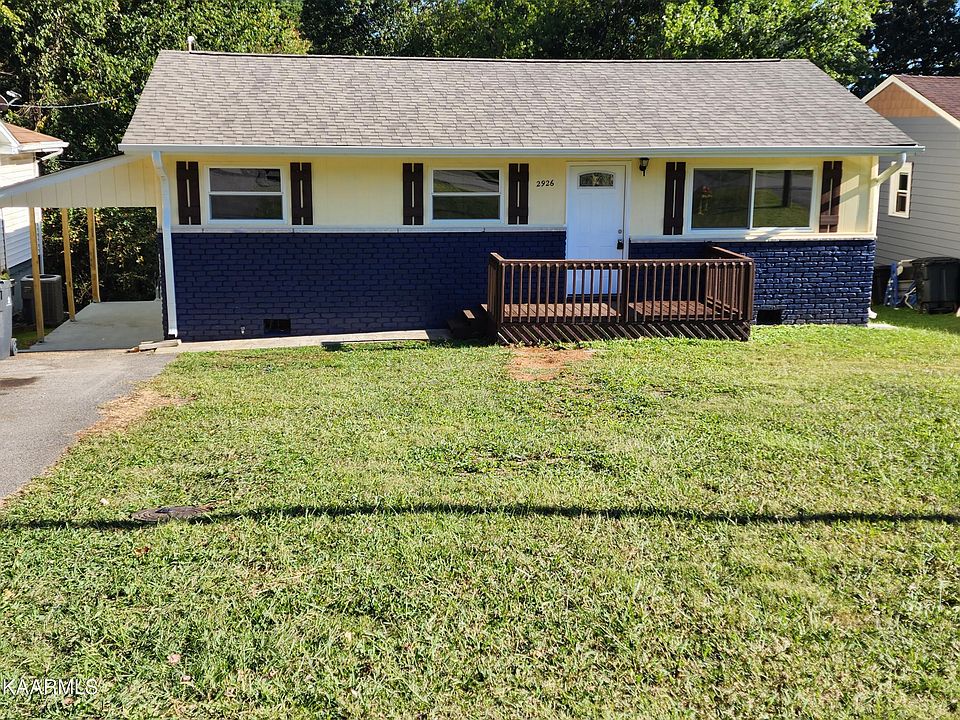 1st image of 2926 Carson Ave
