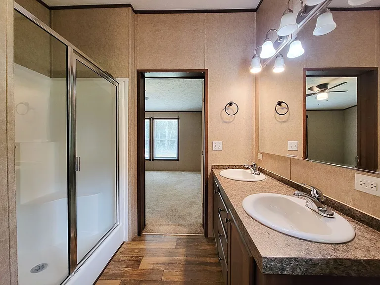 10754 S Lake Shore Dr — Photo 22