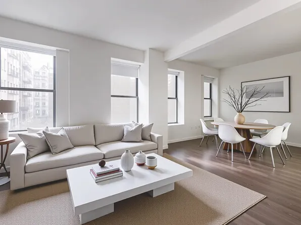 272 Manhattan Avenue image 1 of 8