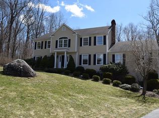 23 Glen Hollow Dr, Monroe, CT 06468