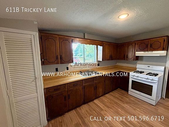 4th image of 611B W Trickey Ln