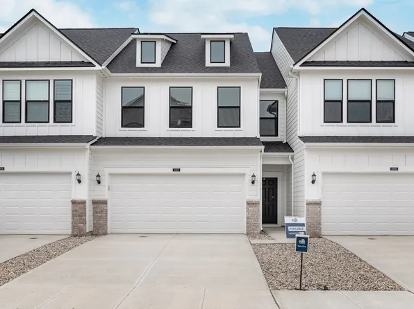 10965 Morab Dr, Zionsville, IN 46077