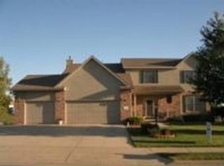 2402 W Brooklyn Pl, Dunlap, IL 61525