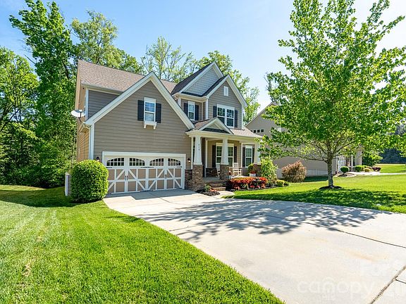 5th image of 478 Iron Horse Ln
