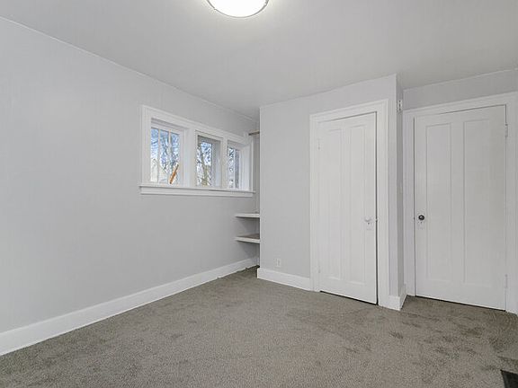 2nd image of 226 Antisdel Pl NE #1