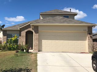 421 Kingfisher Ln, Kyle, TX 78640