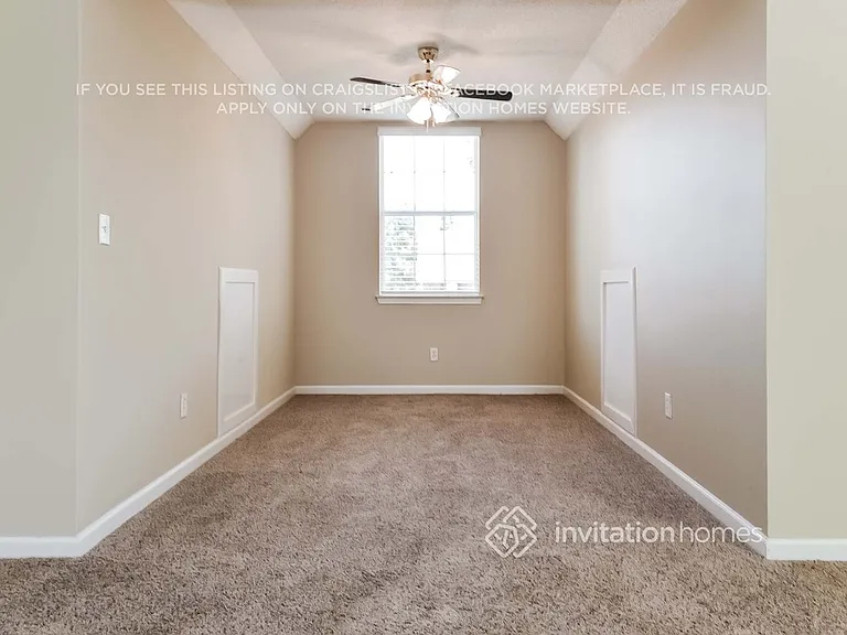 5565 Platte Dr — Photo 15