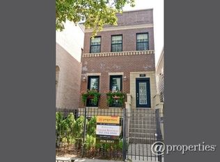 2037 W Melrose St, Chicago, IL 60618