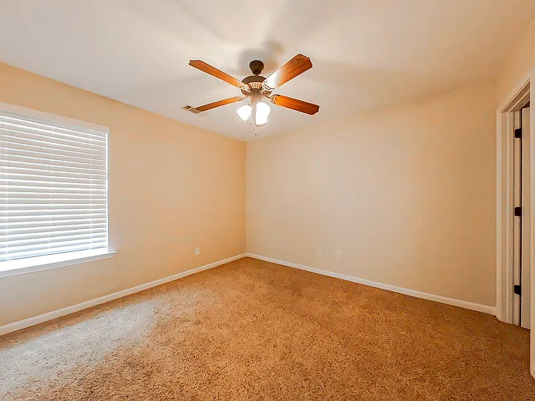 532 Capstone Way — Photo 22