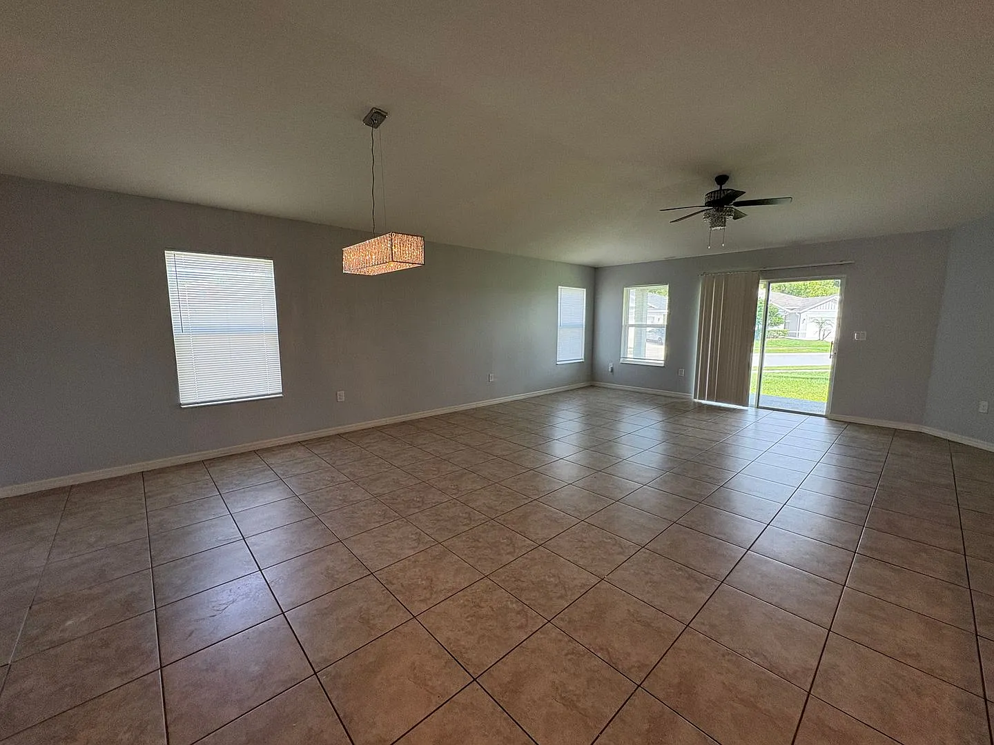 4bedroom 2bath home in ST Cloud — Photo 3