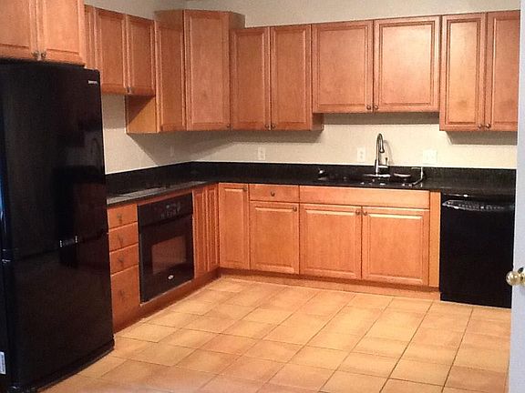 3rd image of 1906 Casa Grande Dr #B
