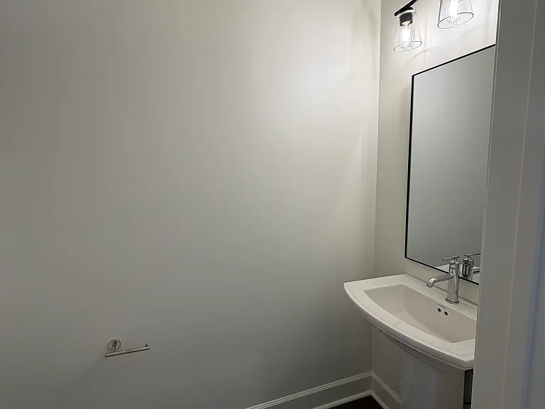 1510 Kaliste Saloom Rd — Photo 13