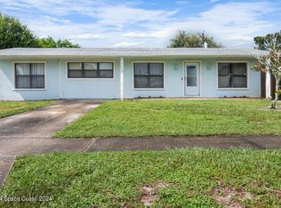 2292 Lakeview Dr, Melbourne, FL 32935