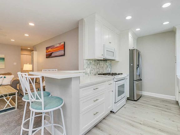 3rd image of 1248 Sagamore Ln