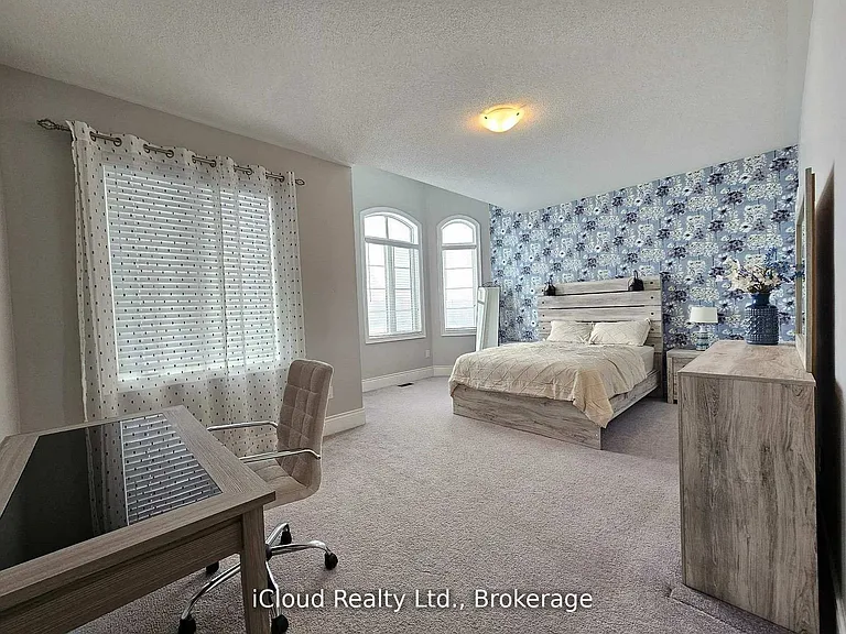227 Humphrey St — Photo 34