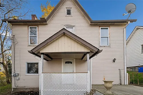 305 American Ave Photo 1