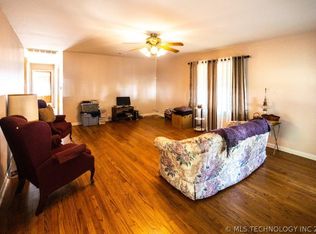 910 Creek St, Muskogee, OK 74403