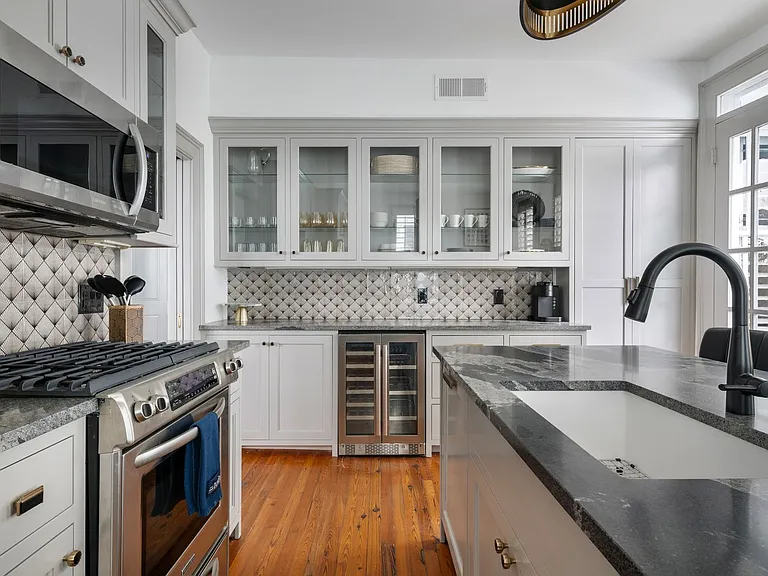 135 Broad St #B — Photo 13