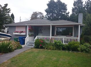 2716 46th Ave SW, Seattle, WA 98116