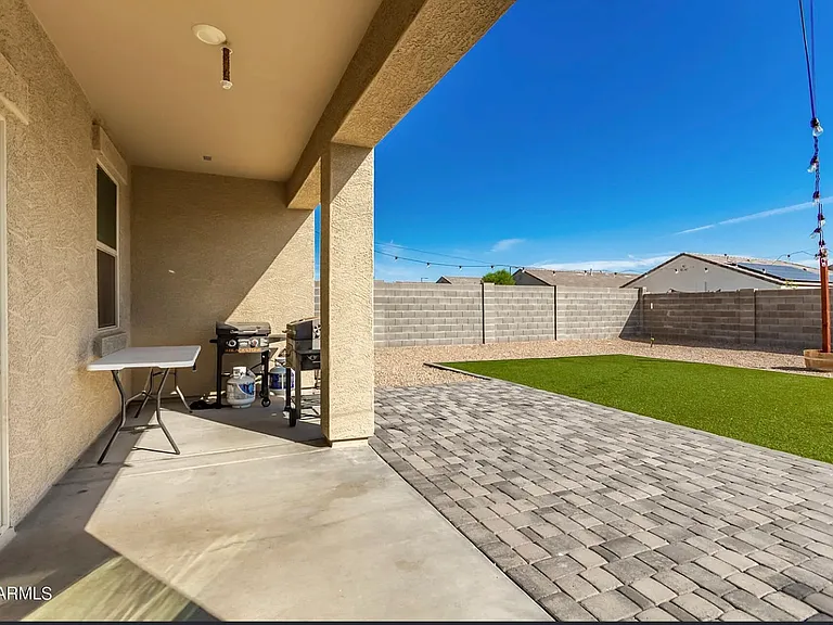 30987 W Columbus Ave — Photo 25