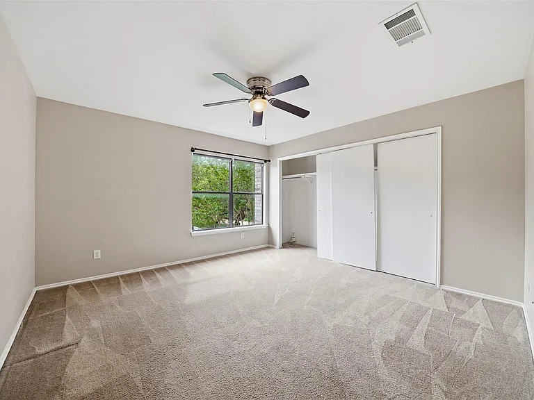 1304 Irene Dr — Photo 24