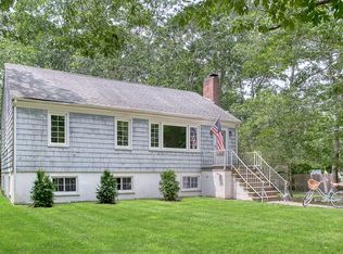 102 Camberly Rd, East Hampton, NY 11937