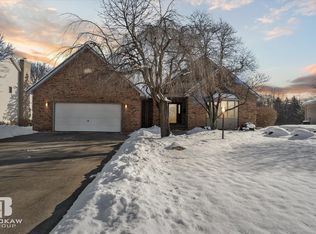 9486 Country Club Ln, Davison, MI 48423