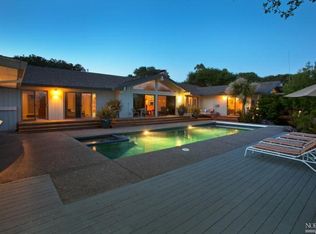 1499 Westgate Ln, Penngrove, CA 94951