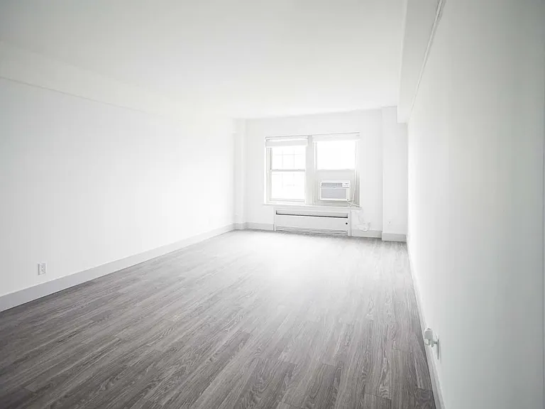 Dining/Living room