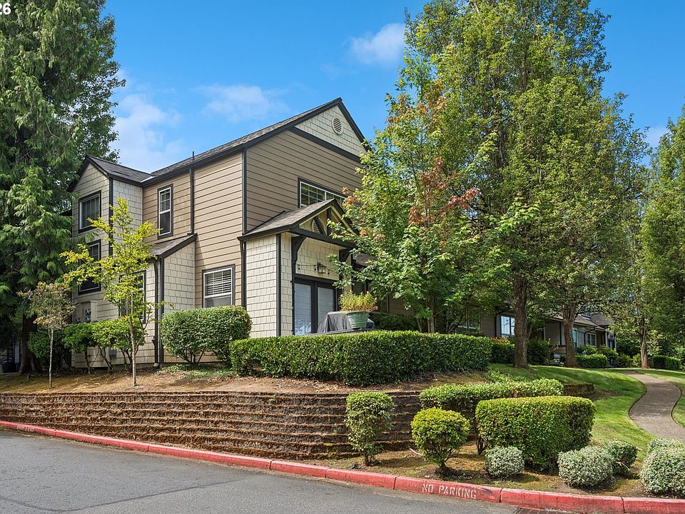 1st image of 1401 SW Edgefield Meadows Ct