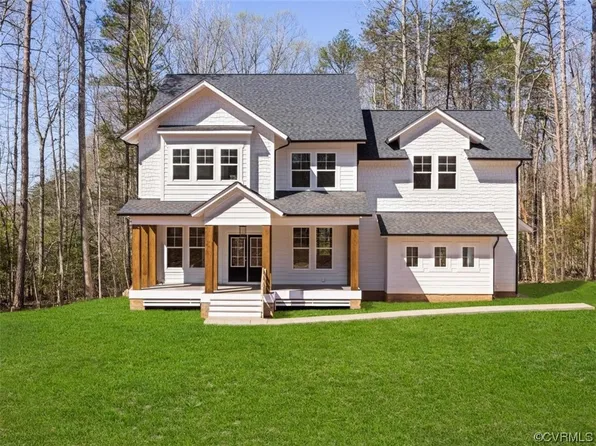 1535 Smokey Ridge Rd, Maidens, VA 23102