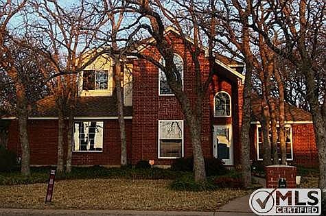 1st image of 7324 Holiday Ln