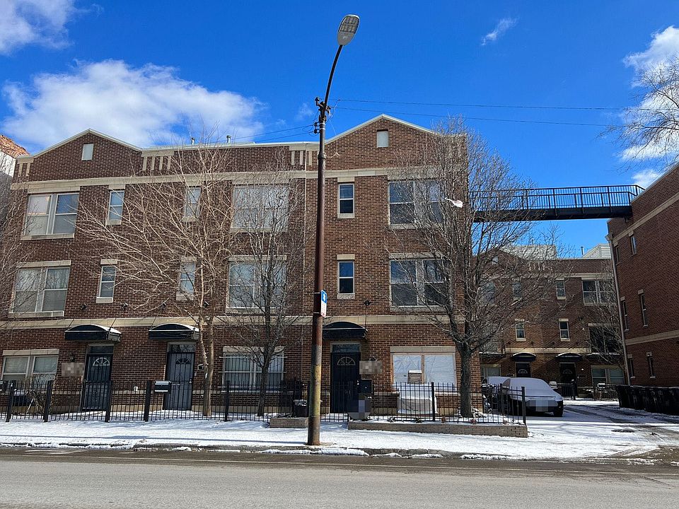 1st image of 711 S Kedzie Ave