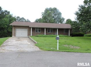 805 Charles Ct, Steeleville, IL 62288