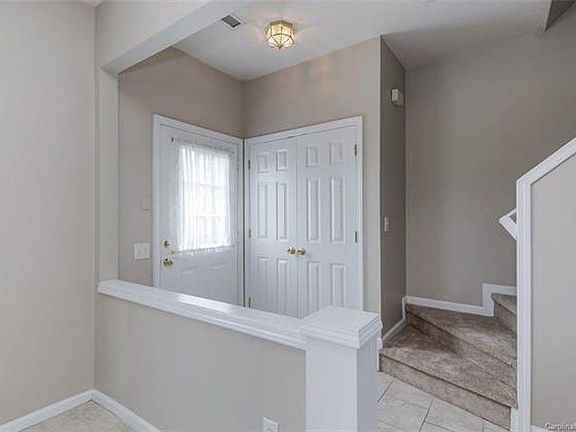 2nd image of 2707 Thornbush Ct