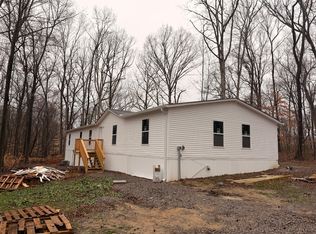 2904 Gause Rd, Pleasant View, TN 37146