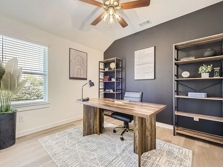 8119 Sawyer Dr — Photo 22