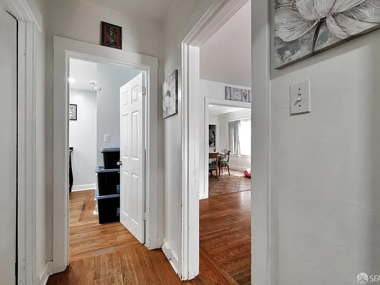 609 S Delaware St — Photo 15