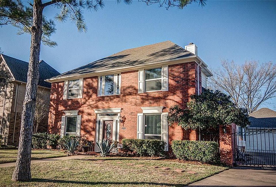 1st image of 2135 Avenida La Quinta St