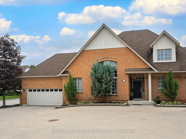 412 Falconwood Holw, Aurora, ON L4G 7M1