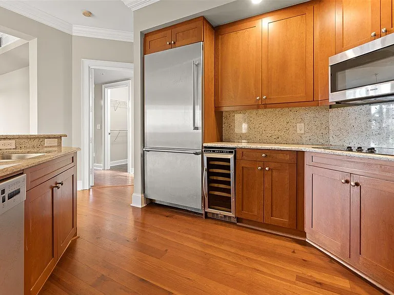 123 N Plaza Ct #103 — Photo 18
